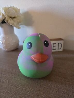 Squeeezy Duck
